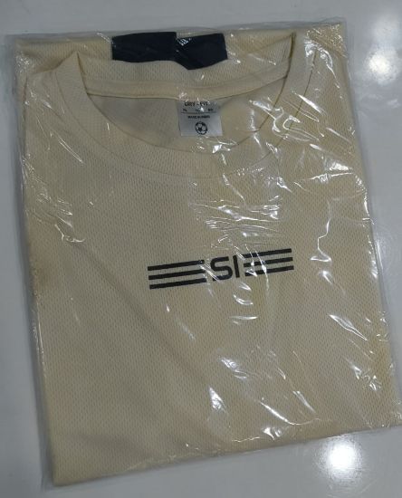 క్రీడలు T- షర్టు యొక్క చిత్రం