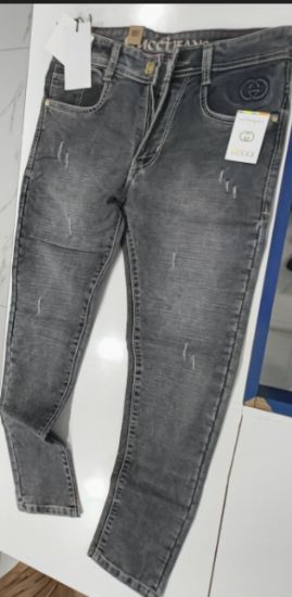 జెనిత్ పురుషుల జీన్స్ రెగ్యులర్ ఫిట్ పాలీకాటన్ డెనిమ్ స్ట్రెచబుల్ జీన్స్ స్టైలిష్ జెనిత్ పురుషుల జీన్స్ రెగ్యులర్ ఫిట్ పాలీకాటన్ డెనిమ్ స్ట్రెచబుల్ జీన్స్ స్టైలిష్ యొక్క చిత్రం