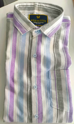 వైల్డ్ &ఫిచ్ పురుషుల లేత ఊదా మరియు నీలం చారల చొక్కా యొక్క చిత్రం