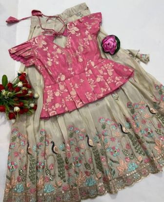 Lehenga choli or ghagra choli, a traditional Indian ethnic outfit for girls. యొక్క చిత్రం