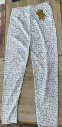 వైట్ జెగ్గింగ్స్ యొక్క చిత్రం