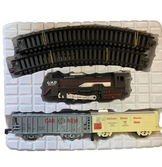 బ్యాటరీతో నడిచే సెంచరీ ఎక్స్‌ప్రెస్ గూడ్స్ రైలు ట్రాక్ ప్లే సెట్ రైల్వే బొమ్మ పిల్లల కోసం 13 ముక్కల సెట్ యొక్క చిత్రం