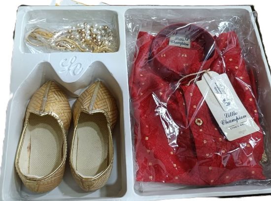 పిల్లలు మరియు అబ్బాయిల కోసం క్లాసీ ఫ్యాషన్ ఫెస్టివ్ & పార్టీ ఎథ్నిక్ వేర్ షేర్వాణి యొక్క చిత్రం