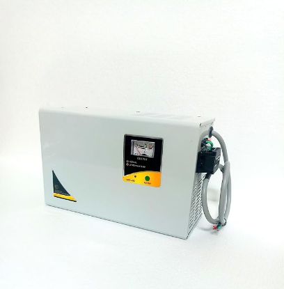 V-Guard VND 400 వోల్టేజ్ స్టెబిలైజర్ – 1.5 టన్ ఎయిర్ కండీషనర్ కోసం (150 VAC - 285 VAC), వైట్ రంగు యొక్క చిత్రం