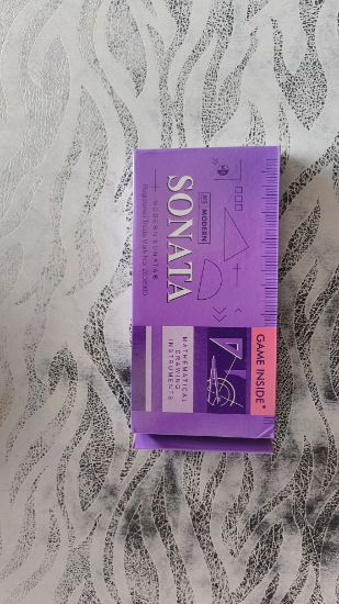 "ఆధునిక సొనాటా గణిత డ్రాయింగ్ పరికరాలు" జ్యామితి పెట్టె యొక్క చిత్రం