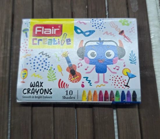 ఫ్లెయిర్ సృజనాత్మక వ్యాక్స్ క్రేయాన్స్ యొక్క చిత్రం