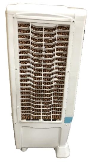 100 లీటర్ల తేనెగూడు ప్యాడ్‌తో ఇంటికి IKIA బూస్టర్ ఎయిర్ కూలర్. యొక్క చిత్రం