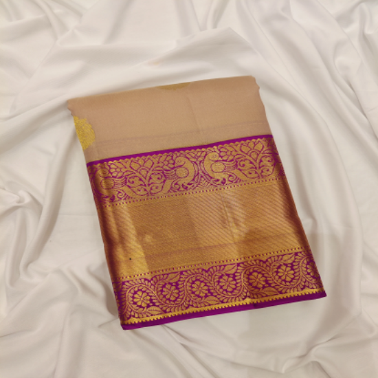 కాంచీపురం పట్టు చీర మరియు కంజీవరం పట్టు చీర యొక్క చిత్రం